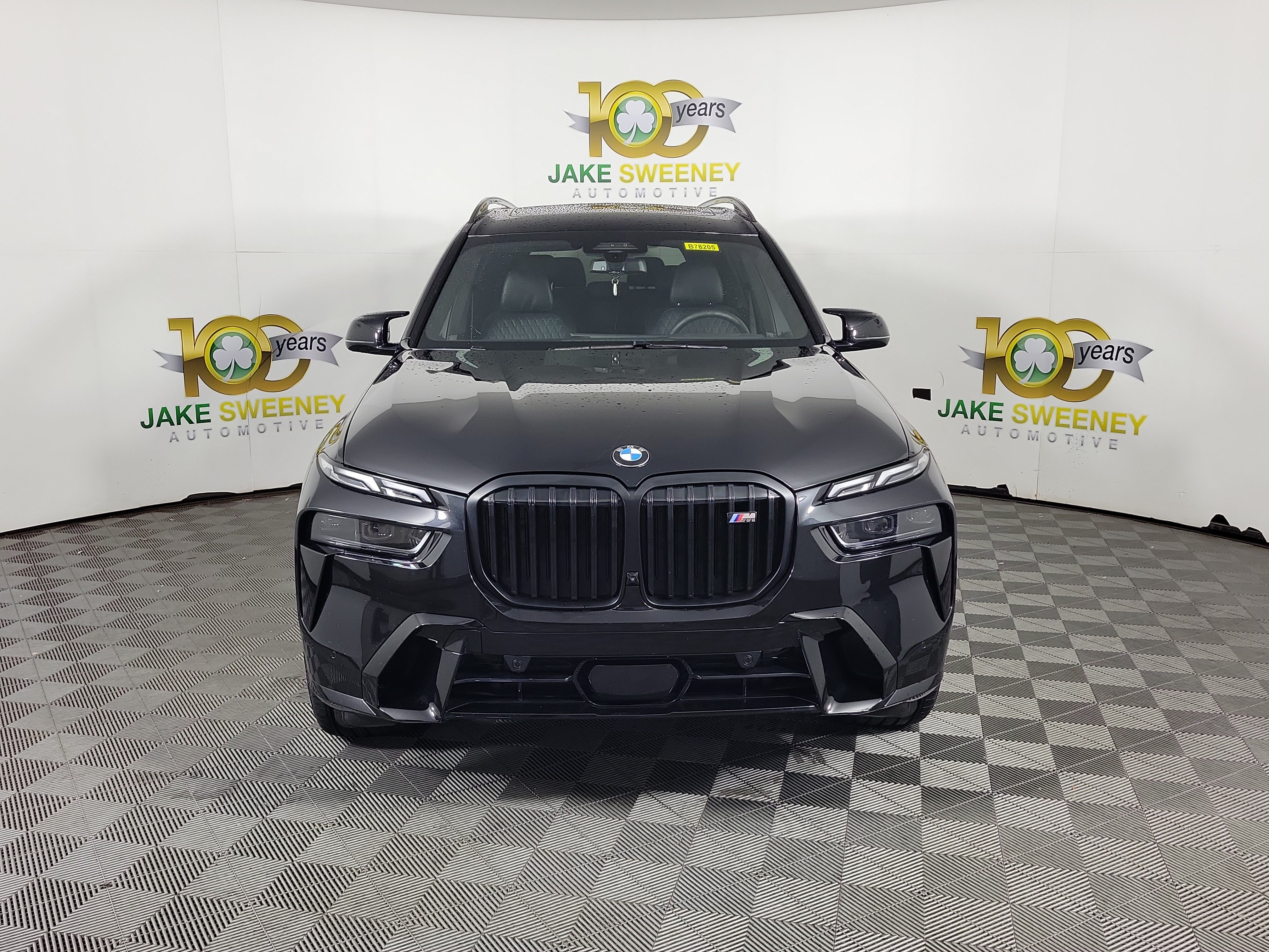 Certified 2025 BMW X7 M60i AWD/4WD image 2