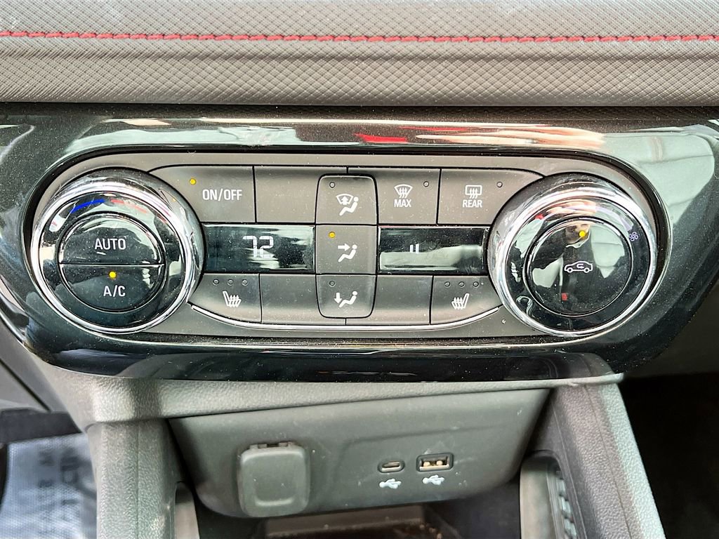 Used 2024 Chevrolet TrailBlazer RS w/ Convenience Package AWD/4WD image 15