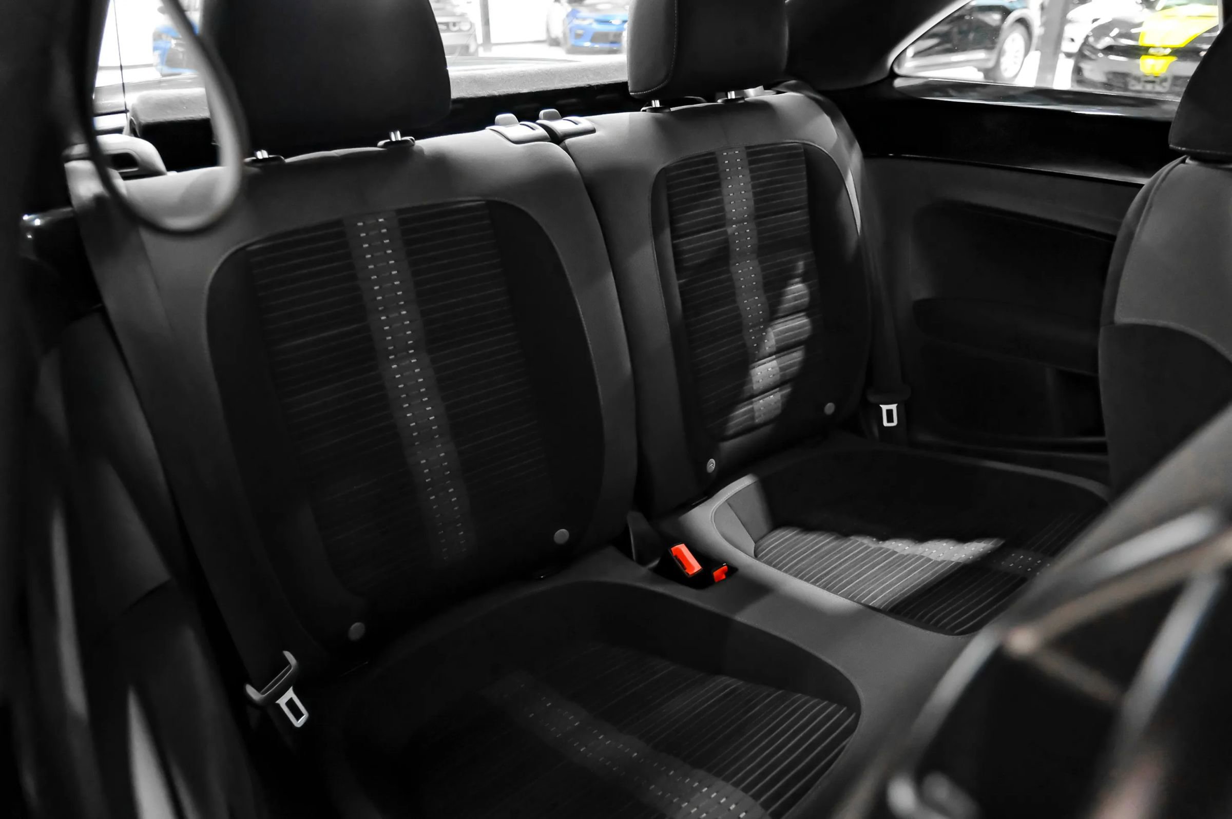 Used 2014 Volkswagen Beetle GSR image 38