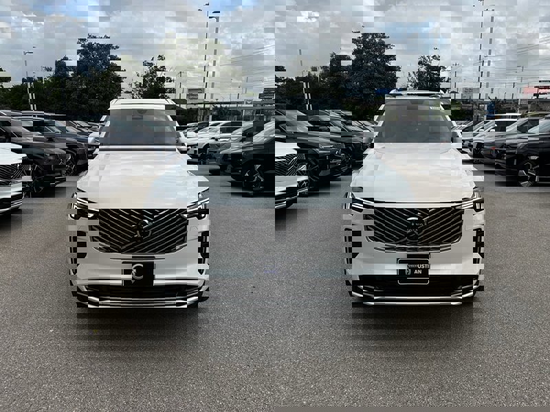 New 2025 Volvo XC90 T8 Plus w/ Protection Package Premier image 6