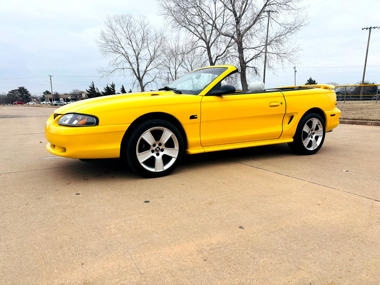 Used 1995 Ford Mustang GT image 40