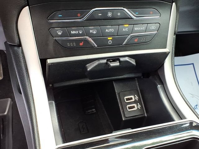 Used 2019 Ford Edge SEL w/ Equipment Group 201A AWD/4WD image 21