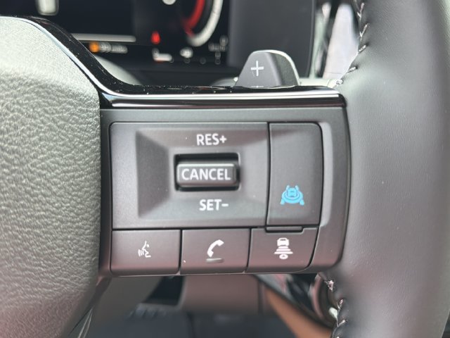 New 2026 Nissan Pathfinder Platinum w/ Lighting Package AWD/4WD image 30