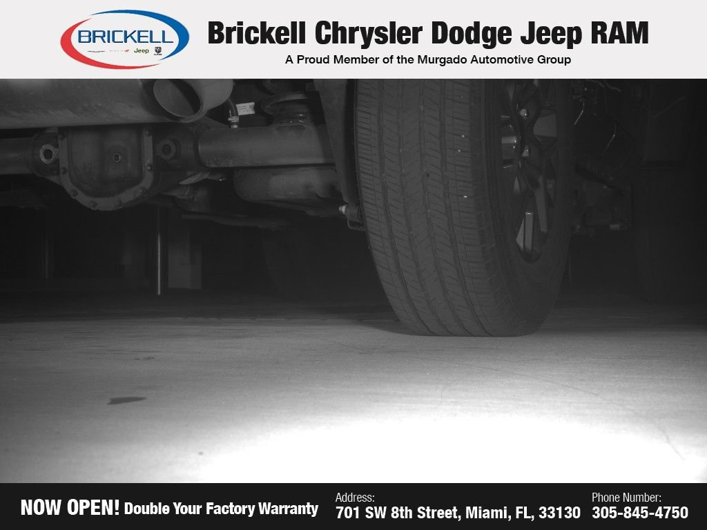 Used 2024 Jeep Wrangler Unlimited Sahara AWD/4WD image 33