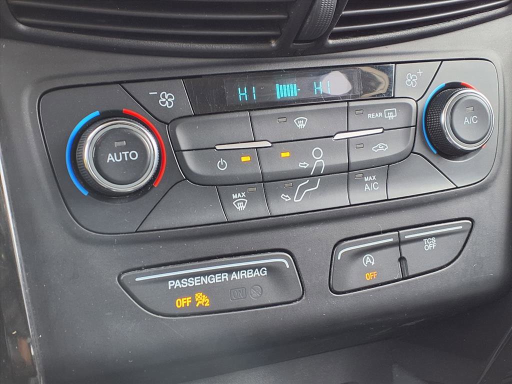 Used 2017 Ford Escape SE w/ Equipment Group 201A image 13