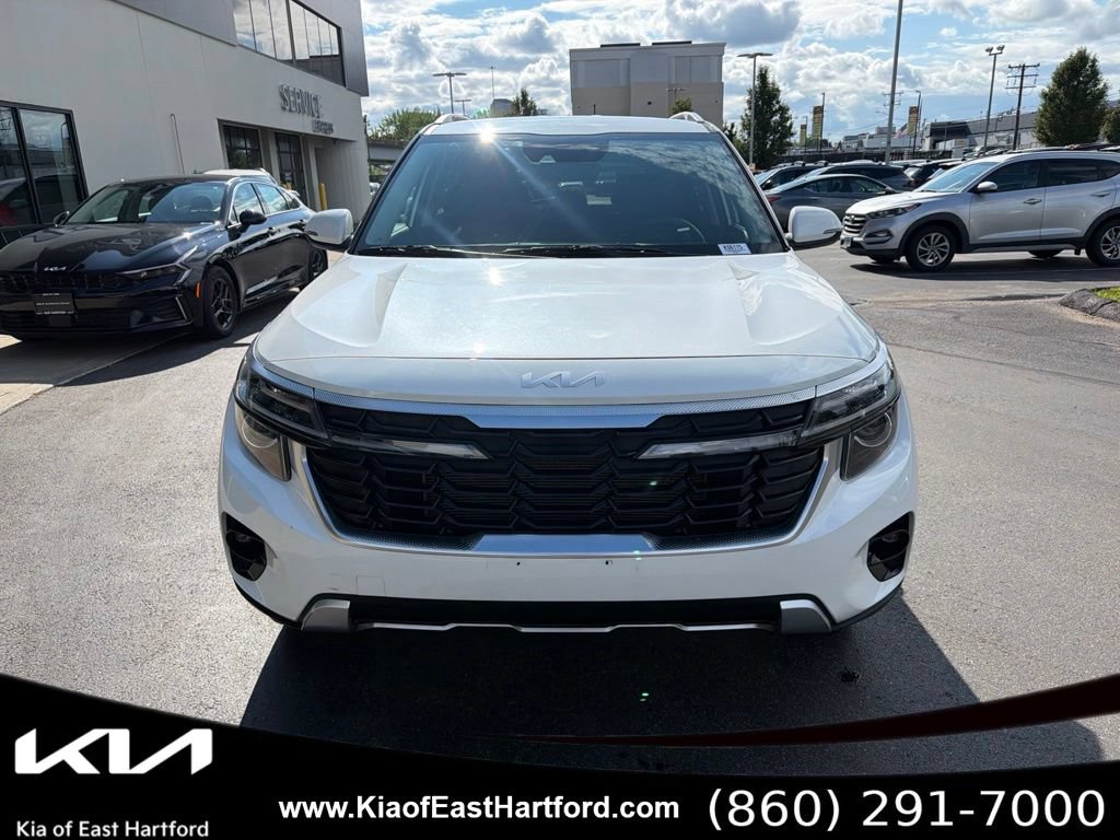 Used 2024 Kia Seltos S AWD/4WD image 4