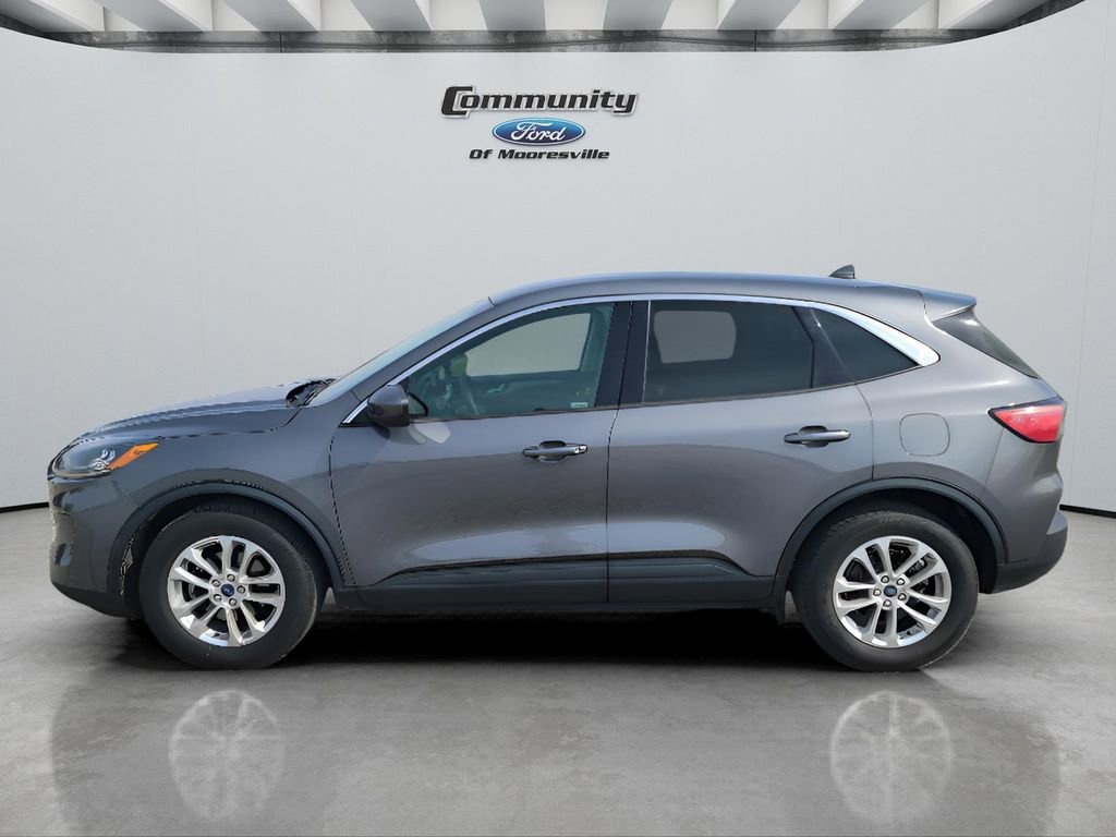 Used 2021 Ford Escape SE FWD image 5