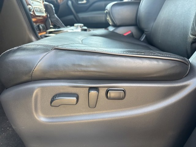 Used 2019 INFINITI QX80 Luxe w/ Proassist Package image 26