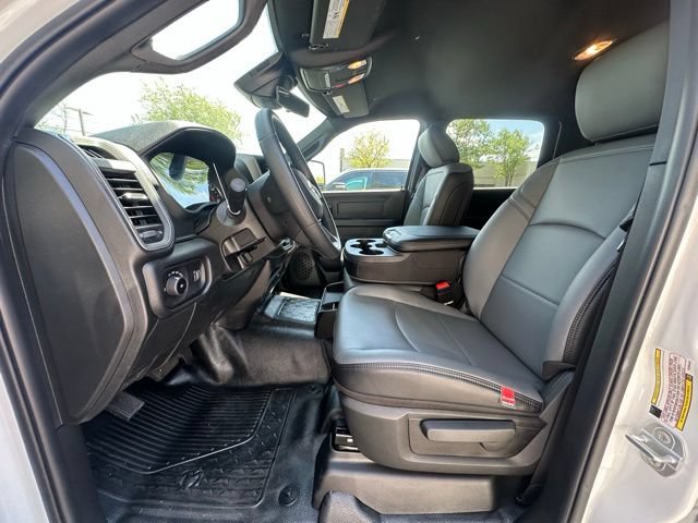 New 2026 RAM 5500 Tradesman w/ Chrome Appearance Group AWD/4WD image 21