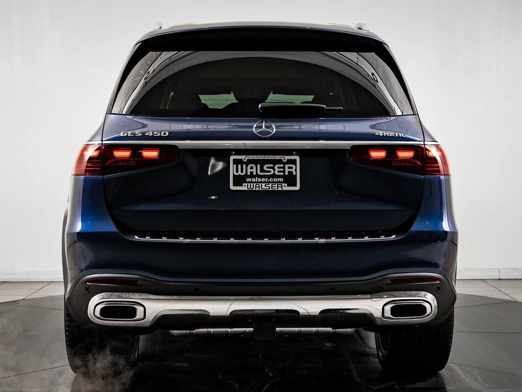 New 2026 Mercedes-Benz GLS 450 4MATIC image 10