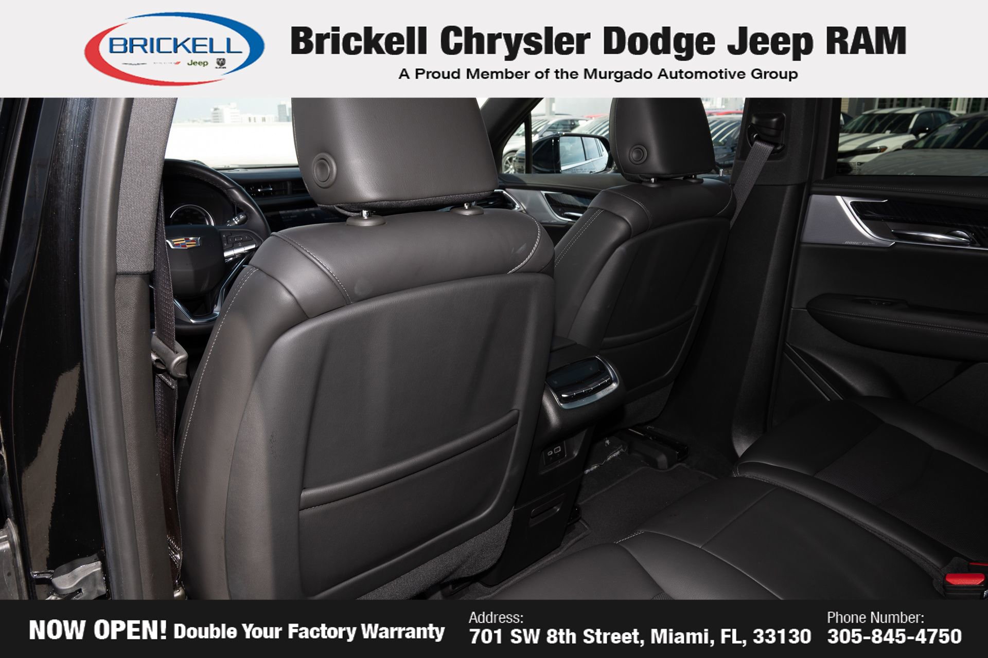 Used 2025 Cadillac XT6 Premium Luxury image 17