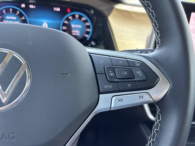Used 2024 Volkswagen Atlas SE FWD image 32