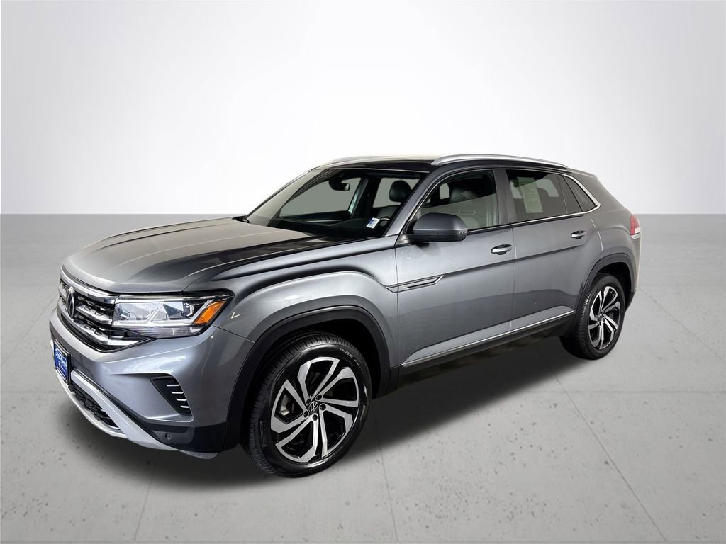 Used 2022 Volkswagen Atlas Cross Sport SEL image 2