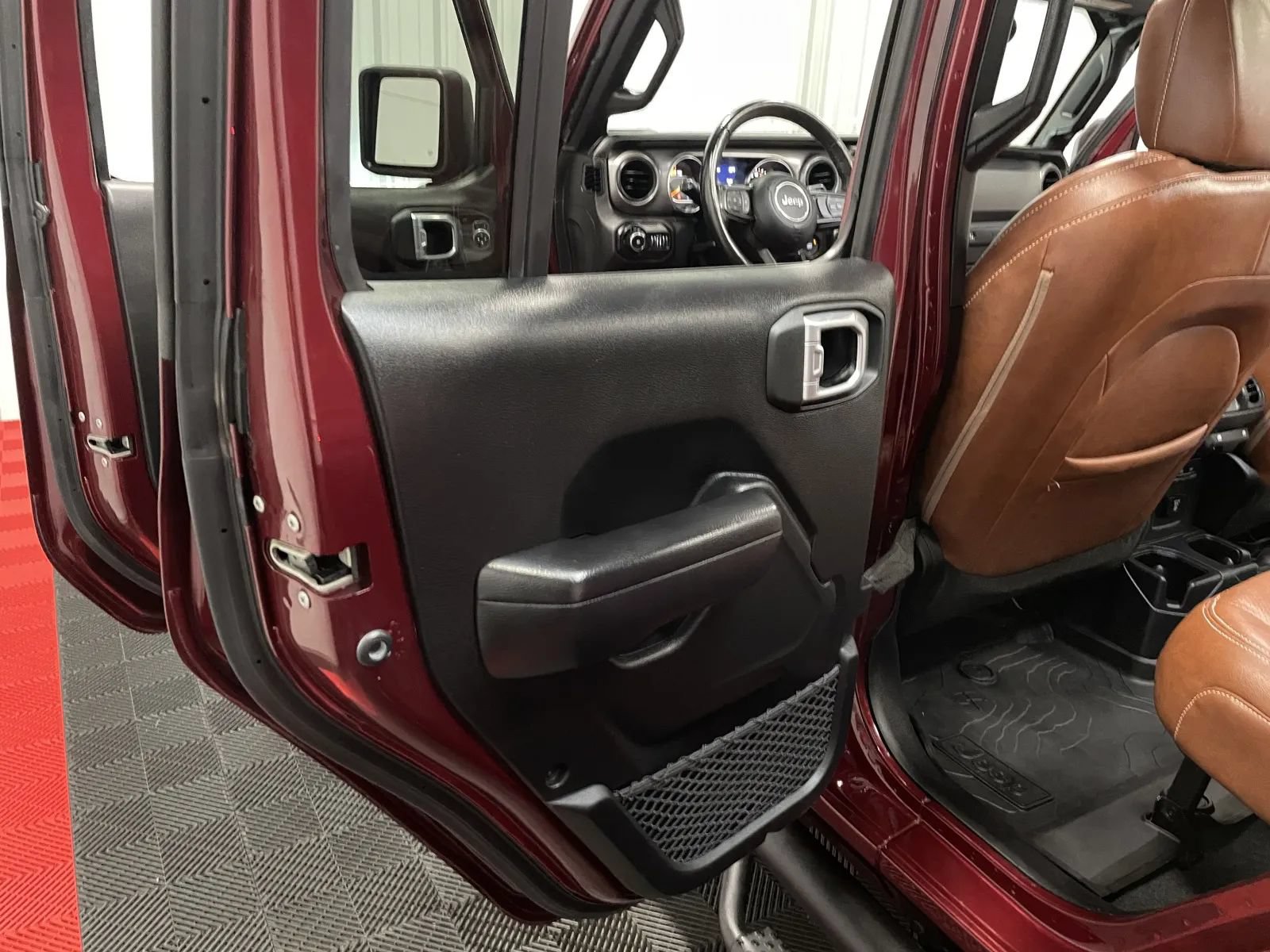 Used 2021 Jeep Wrangler Unlimited Sport AWD/4WD image 40