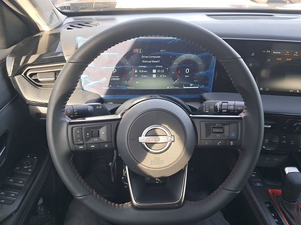 New 2026 Nissan Kicks SR w/ Cold Weather Package AWD/4WD image 15