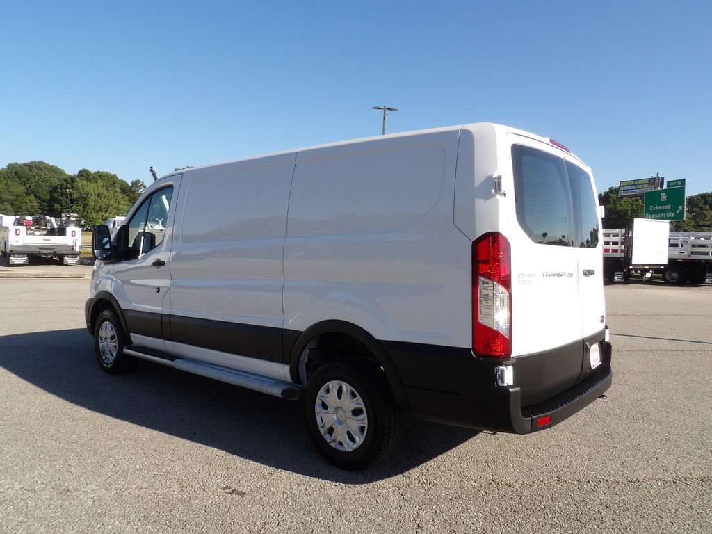 Used 2025 Ford Transit 250 Low Roof w/ Exterior Upgrade Package RWD image 4