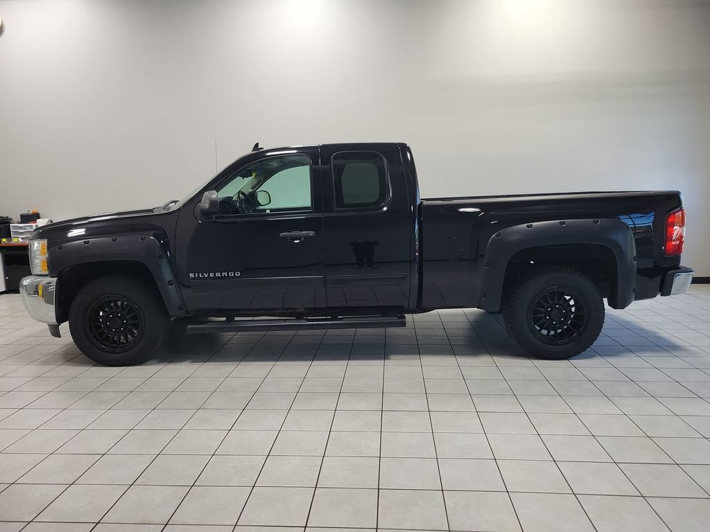 Used 2013 Chevrolet Silverado 1500 LT w/ All-Star Edition AWD/4WD image 7