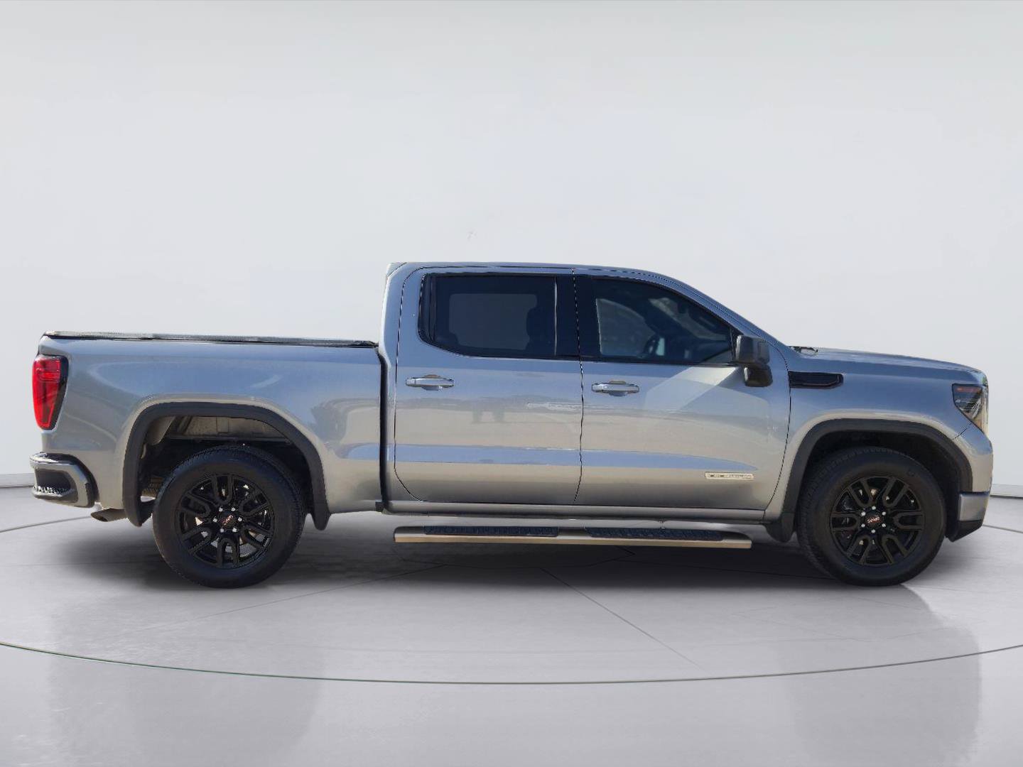 Used 2023 GMC Sierra 1500 Elevation RWD image 6