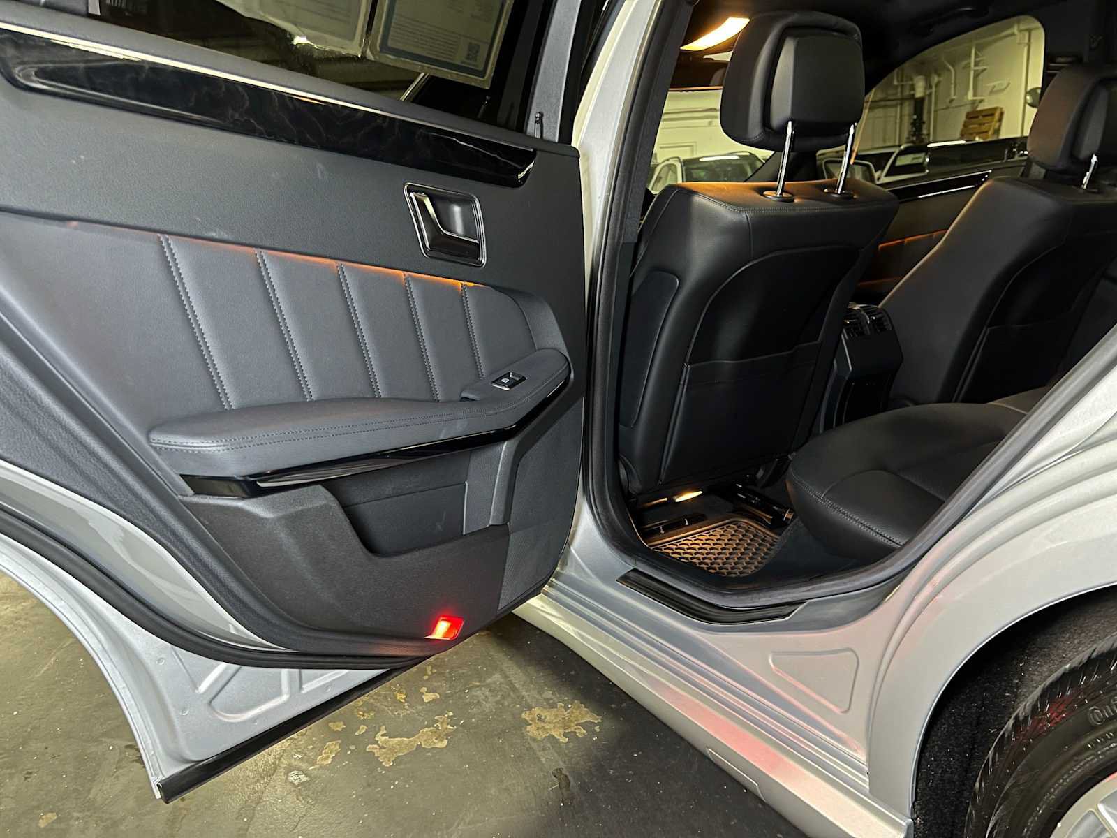 Used 2012 Mercedes-Benz E 350 4MATIC Sedan image 18