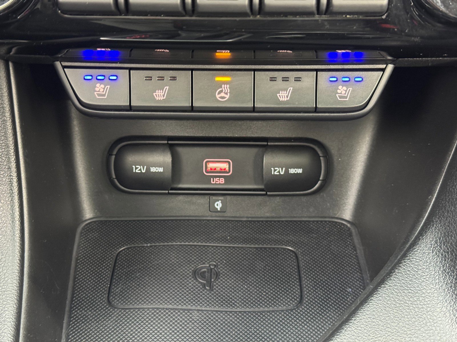 Used 2020 Kia Sportage EX w/ Option Group 15 image 29