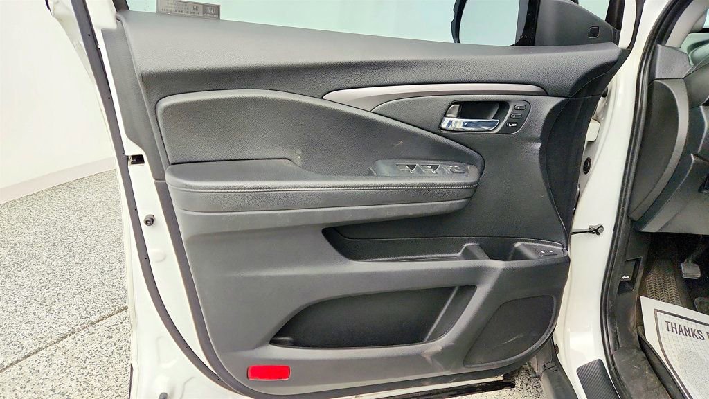 Used 2020 Honda Pilot EX-L image 11