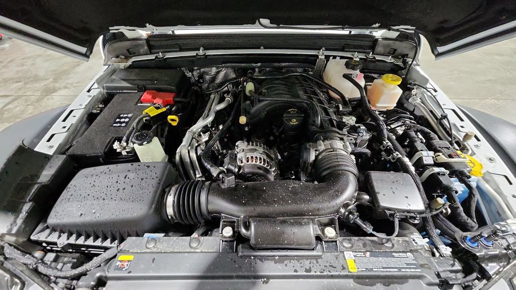 Used 2025 Jeep Gladiator Mojave image 29