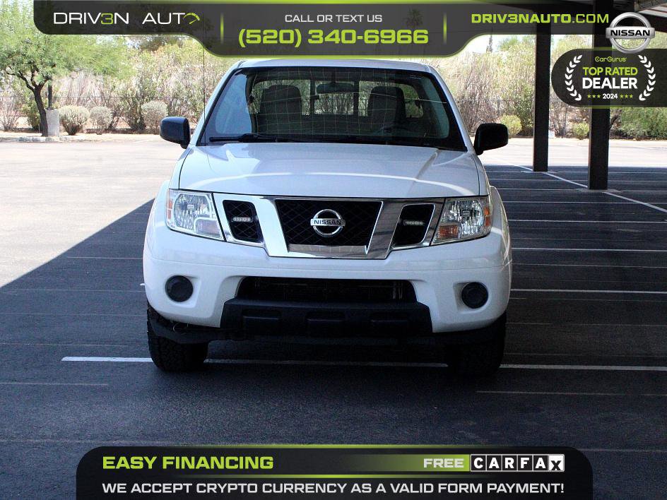 Used 2019 Nissan Frontier SV image 2