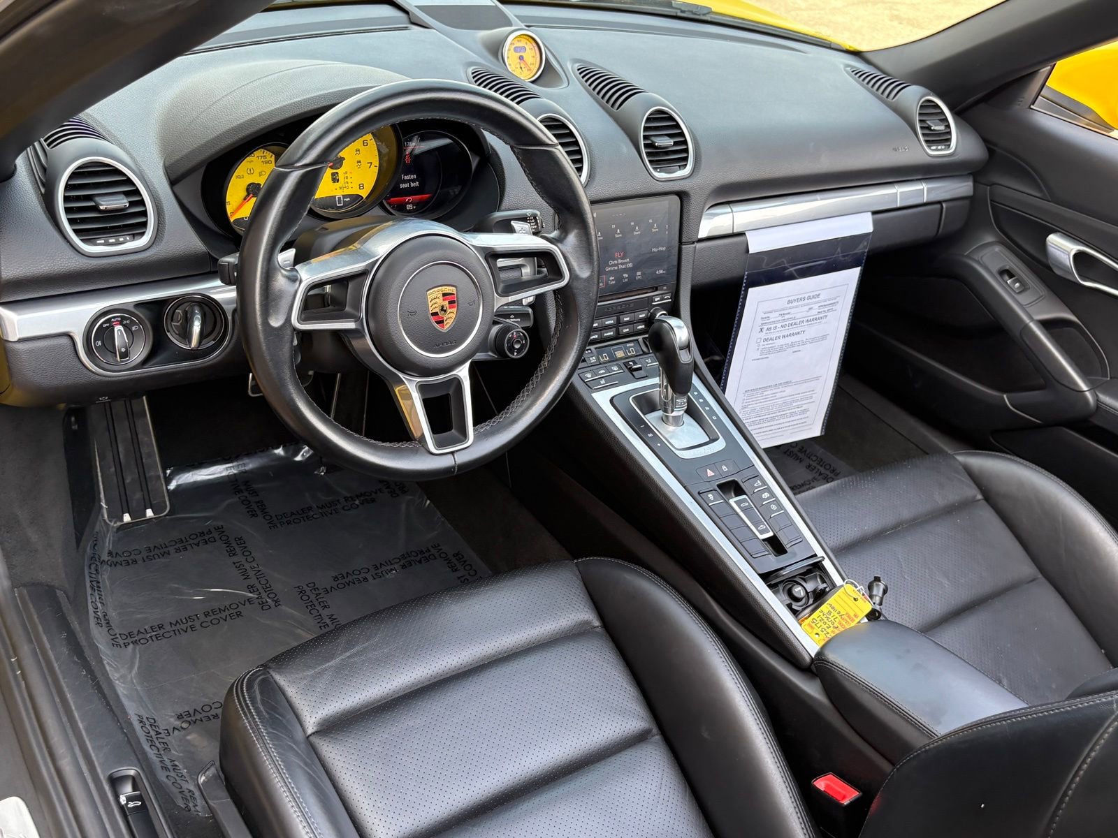 Used 2021 Porsche 718 Boxster S image 16