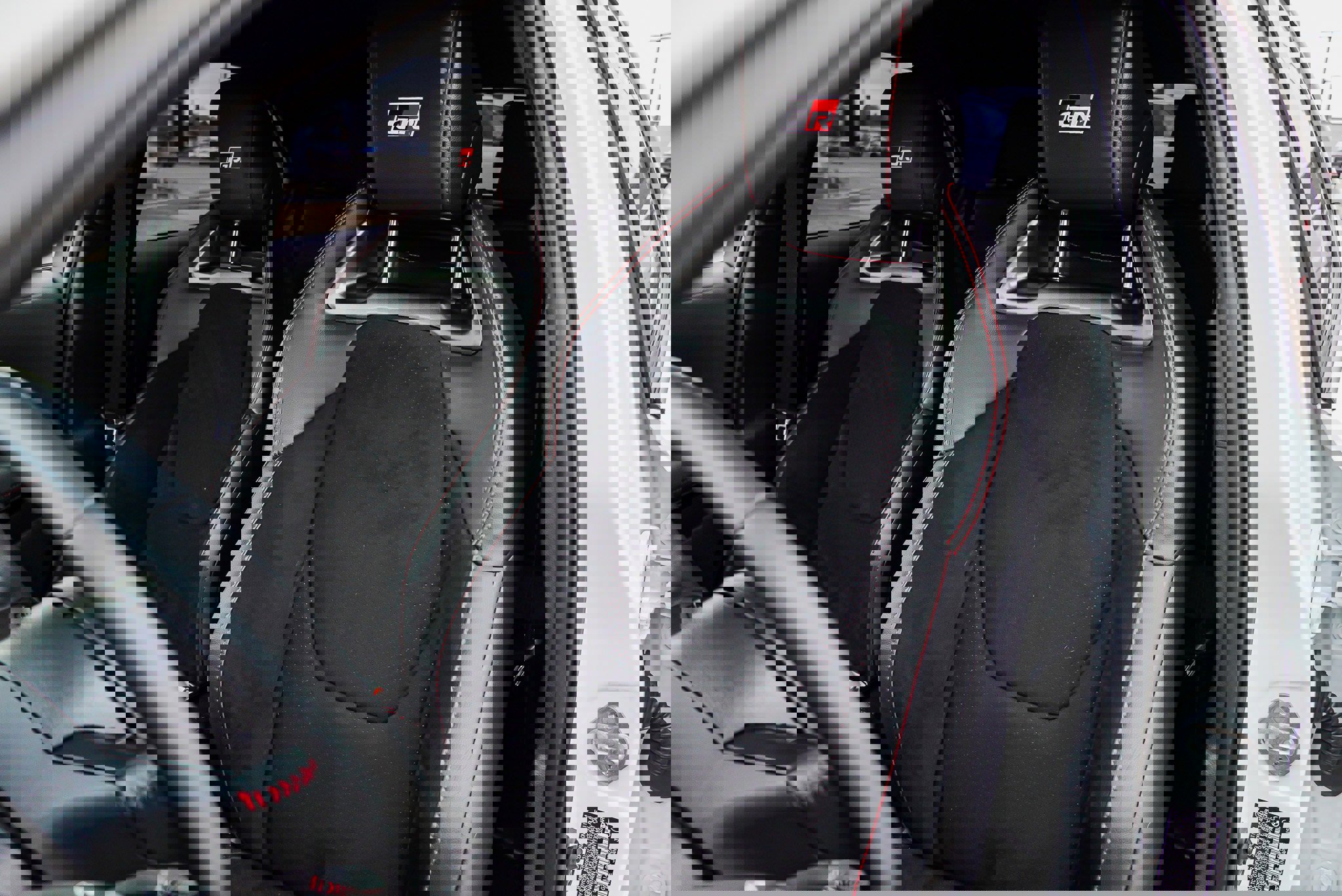 Certified 2025 Toyota Corolla Premium image 16