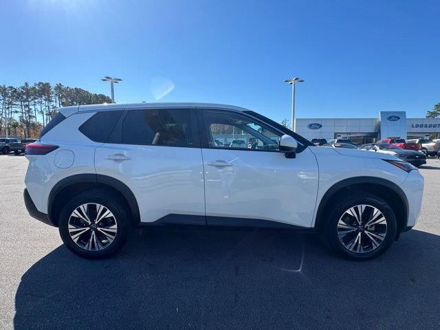 Used 2023 Nissan Rogue SV image 6