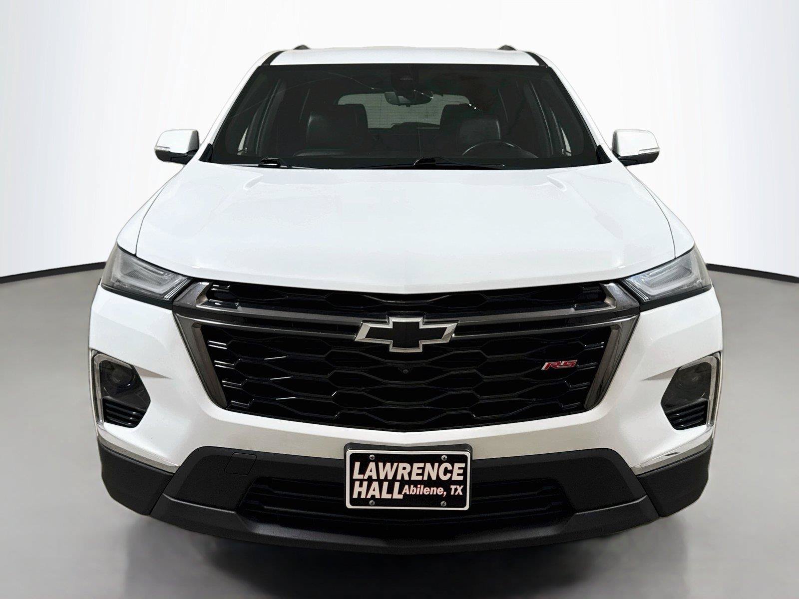 Used 2023 Chevrolet Traverse RS AWD/4WD image 2
