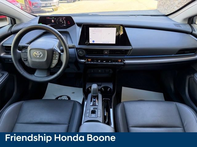 Used 2024 Toyota Prius XLE AWD/4WD image 41