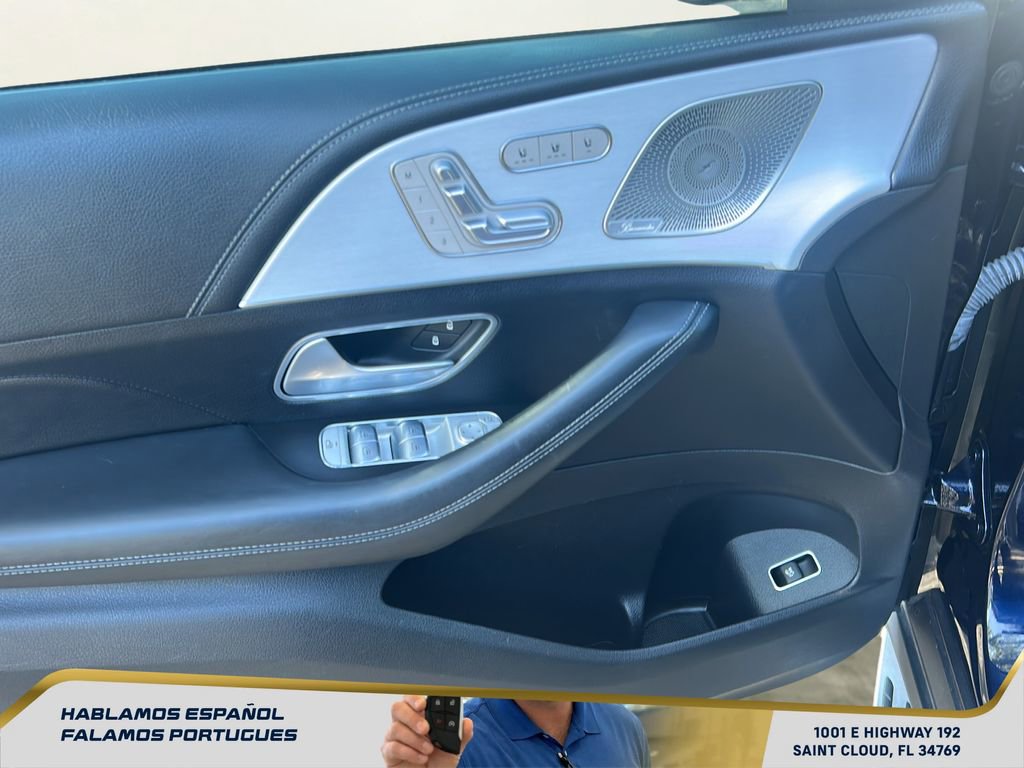 Used 2021 Mercedes-Benz GLS 450 4MATIC image 11