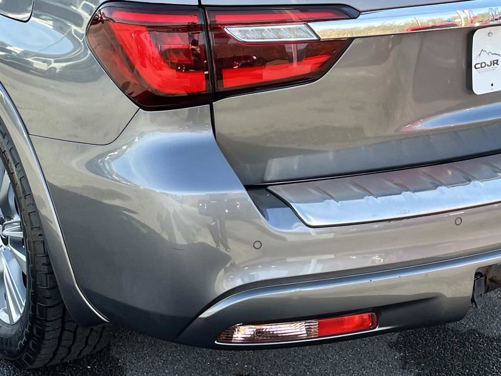 Used 2018 INFINITI QX80 4WD image 5