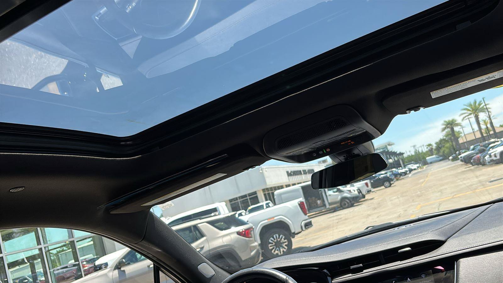 Certified 2023 Cadillac XT5 Premium Luxury FWD image 25