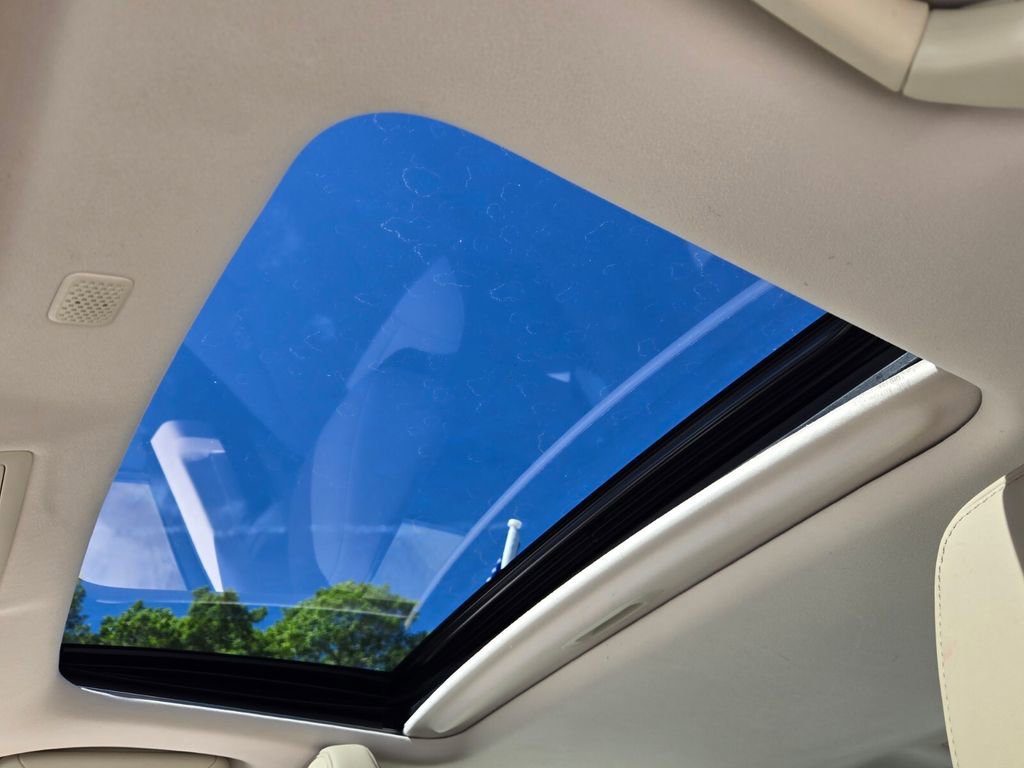 Used 2019 Lexus IS 300 w/ Premium Package image 21