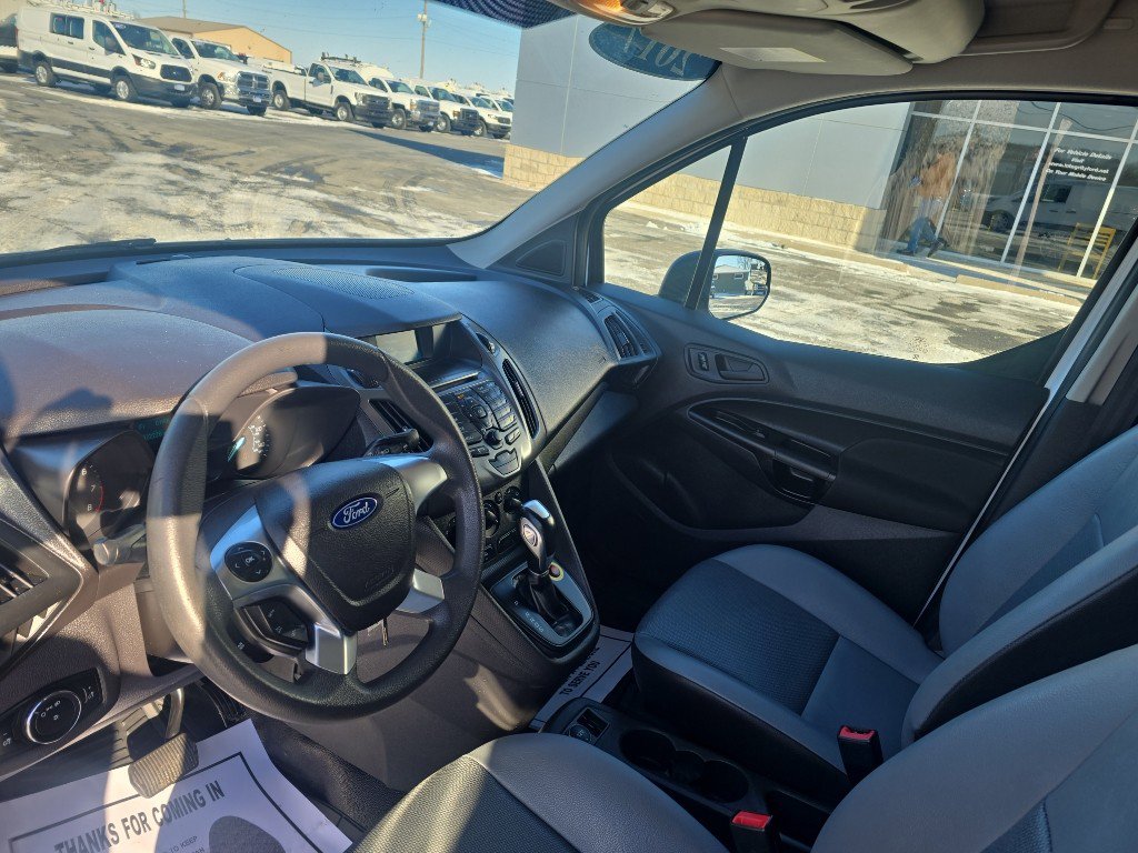 Used 2017 Ford Transit Connect XL image 18