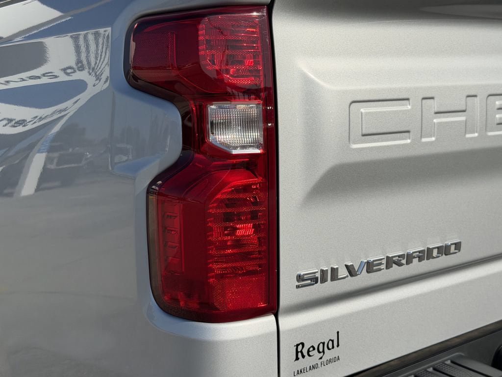 Used 2019 Chevrolet Silverado 1500 LT w/ All-Star Edition RWD image 12