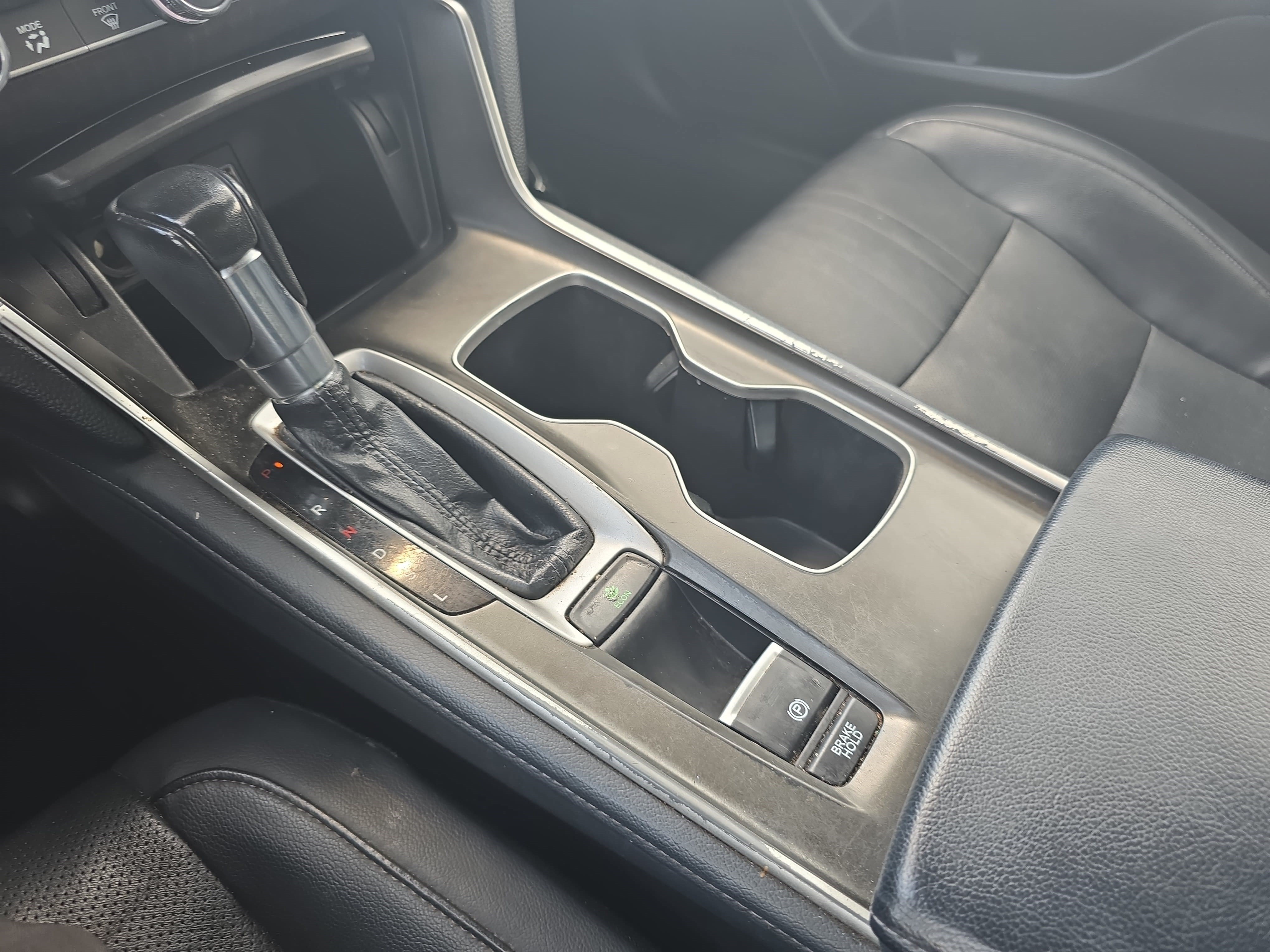 Used 2018 Honda Accord EX-L image 23
