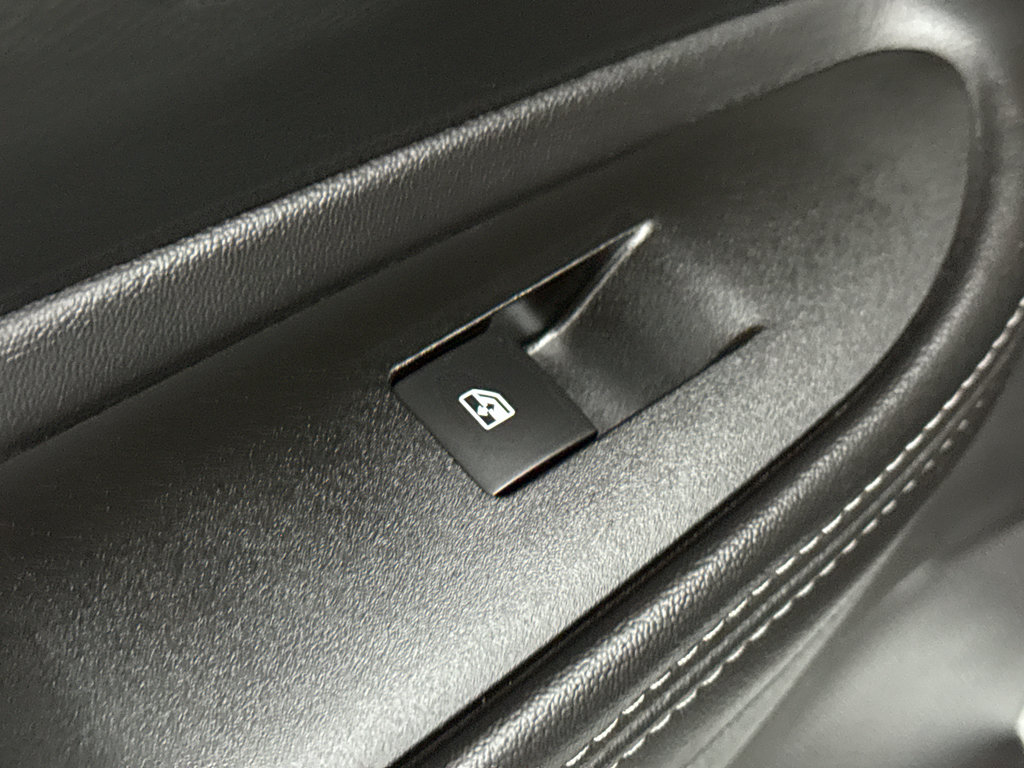 Used 2022 Buick Encore Preferred w/ Safety Package II image 30