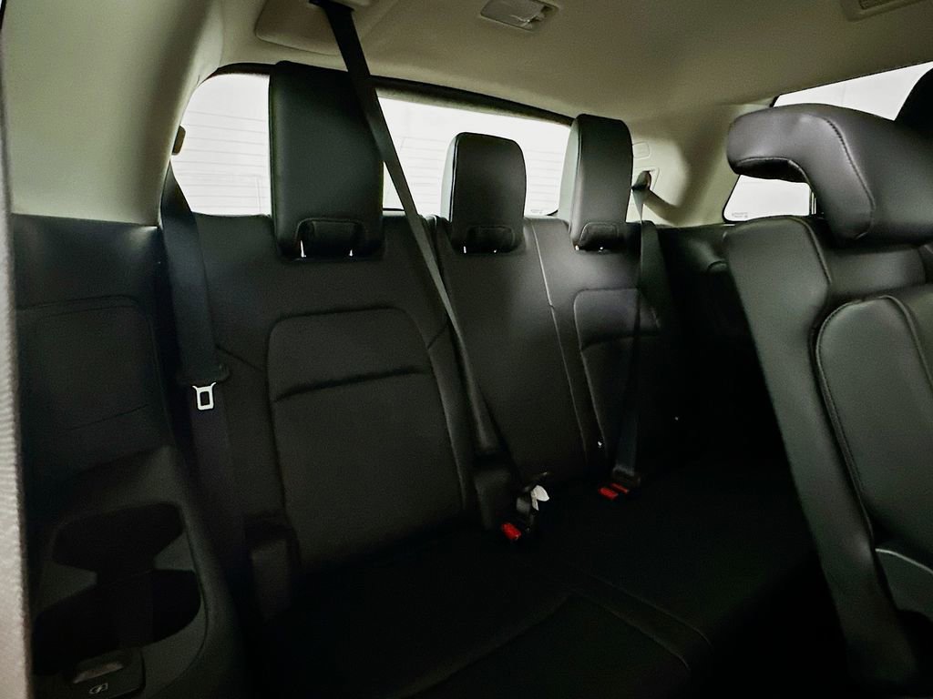 Used 2024 Nissan Pathfinder SL image 14