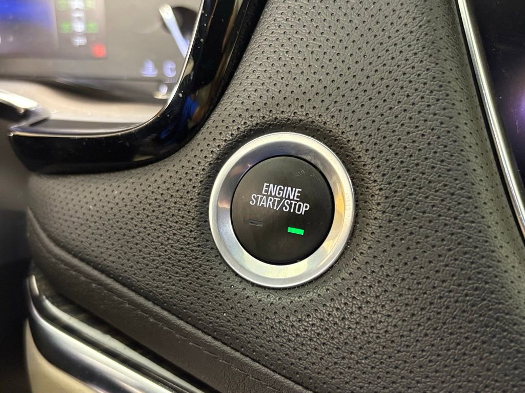 Used 2018 Cadillac XT5 FWD image 21