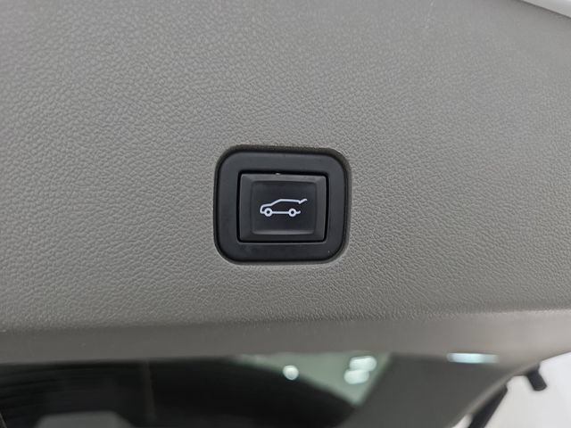 Certified 2022 Cadillac XT6 Premium Luxury w/ Technology Package AWD/4WD image 31