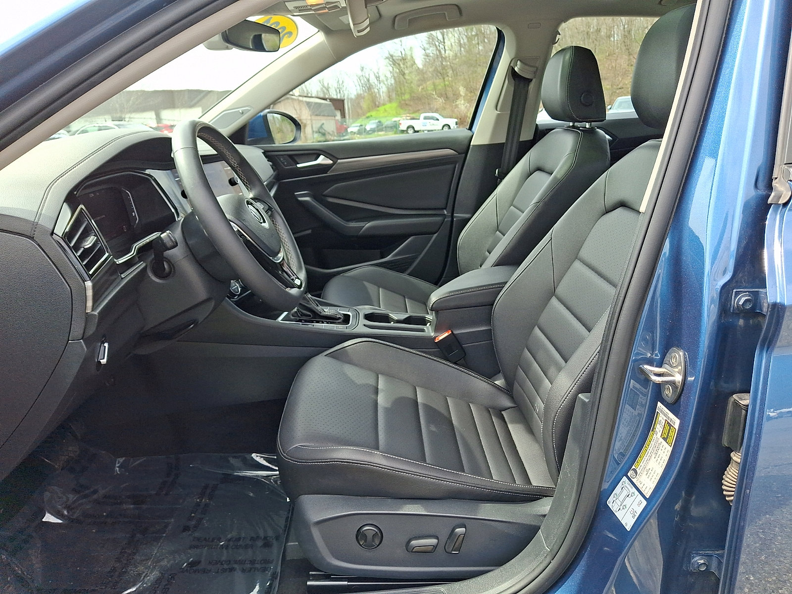 Used 2021 Volkswagen Jetta SEL image 14