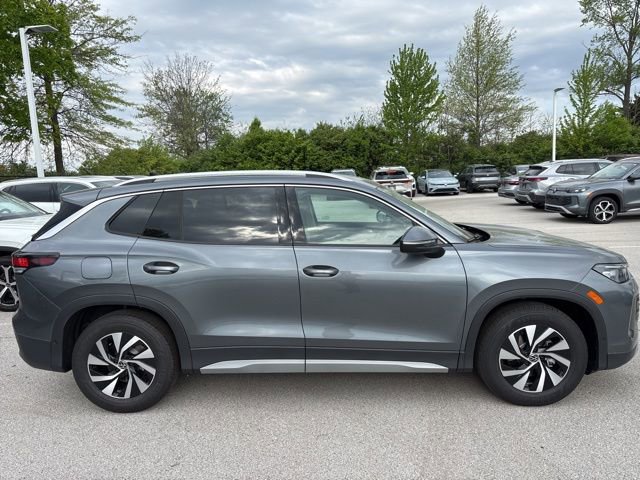 New 2026 Volkswagen Tiguan S FWD image 3