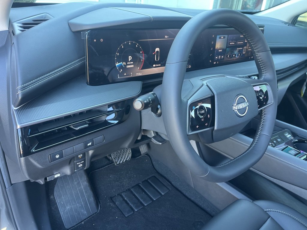 Used 2025 Nissan Murano SV image 9