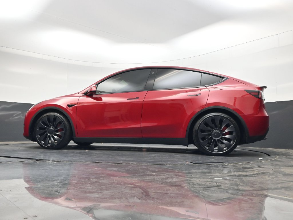 Used 2023 Tesla Model Y Performance AWD/4WD image 26