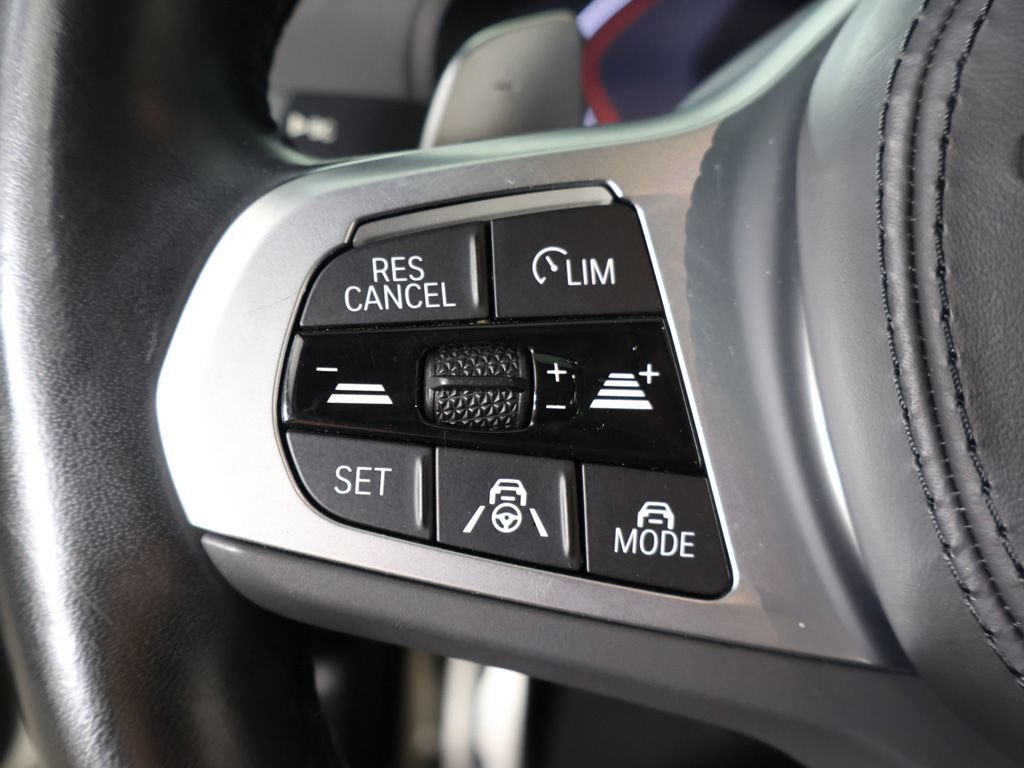 Used 2023 BMW M550i xDrive w/ Executive Package AWD/4WD image 47
