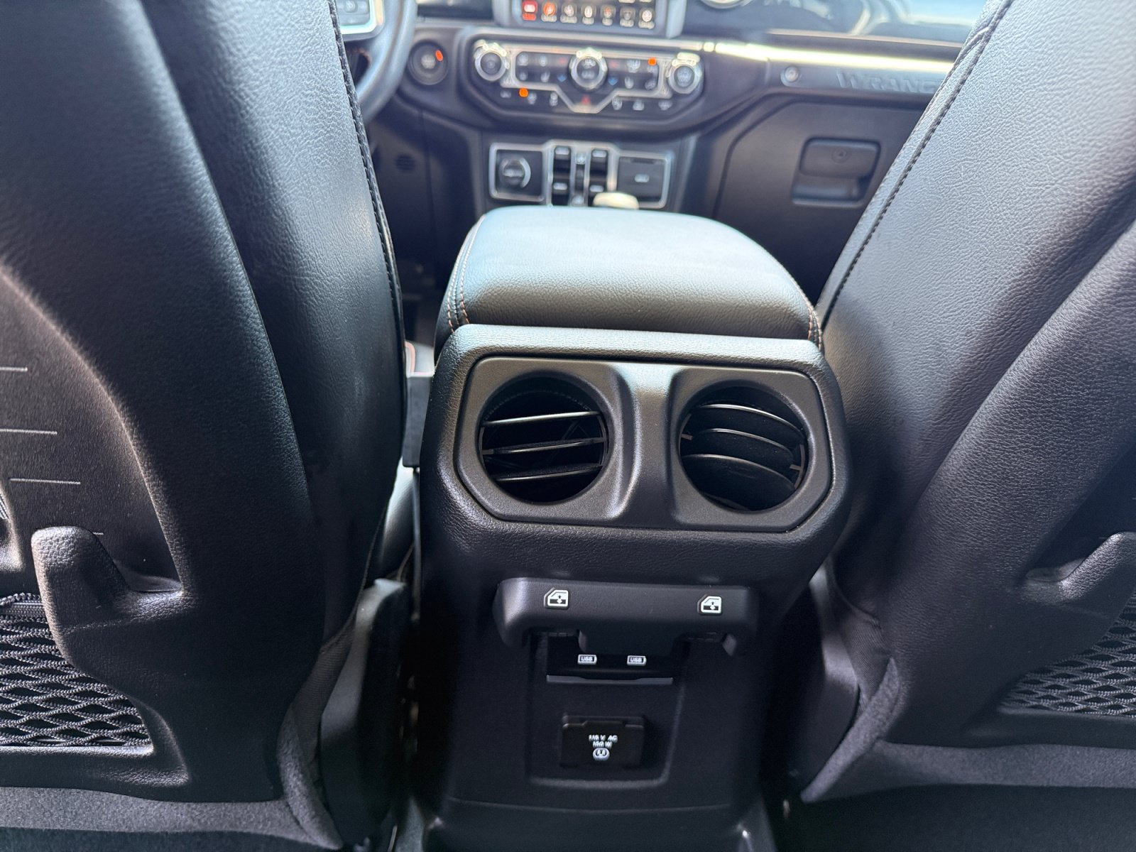 Used 2023 Jeep Wrangler Unlimited Rubicon 392 AWD/4WD image 32