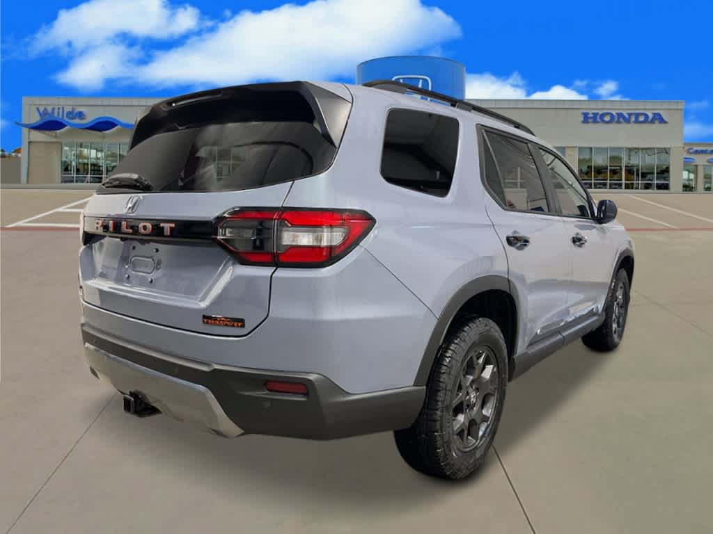 New 2026 Honda Pilot TrailSport image 7